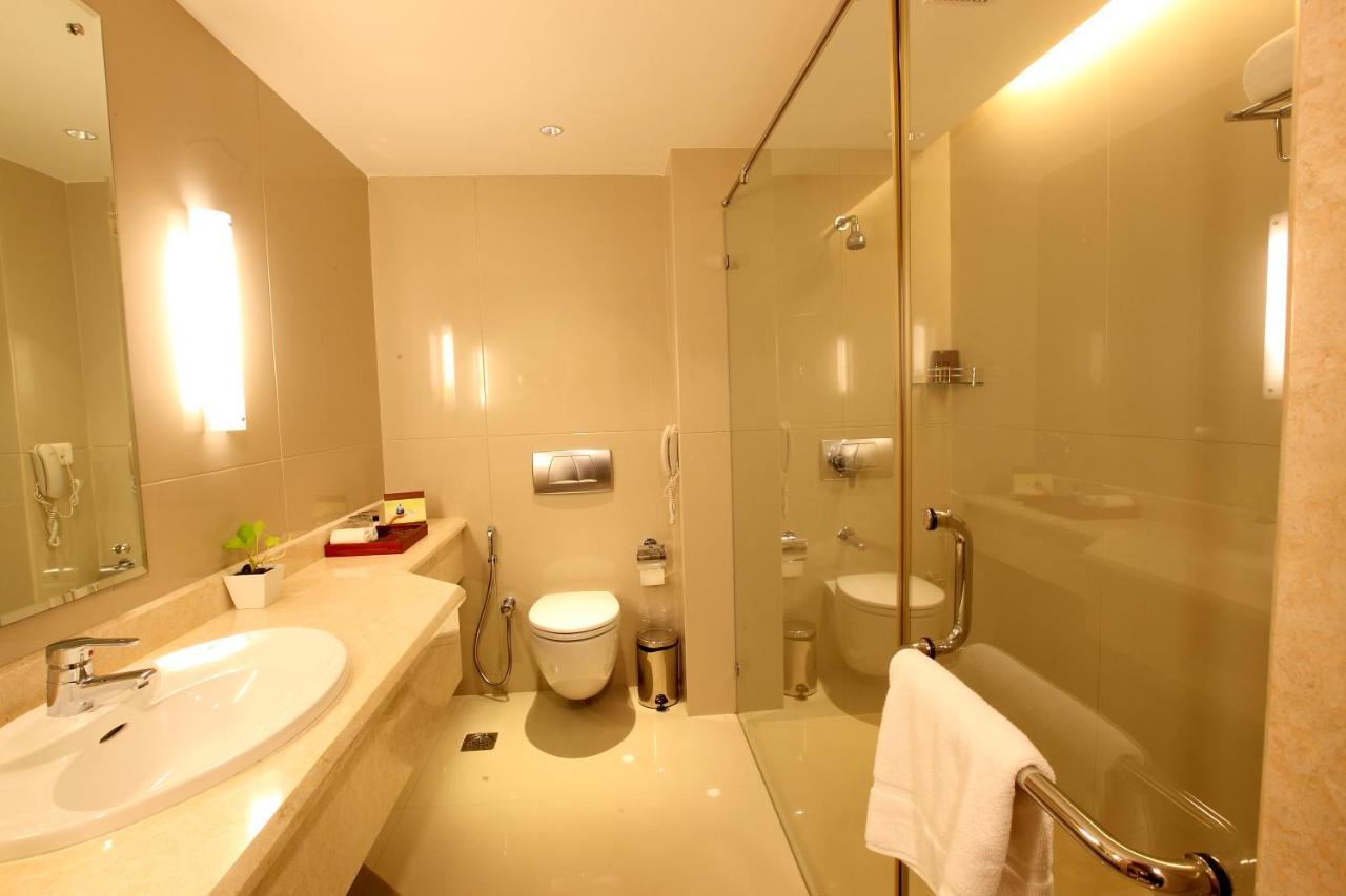 Hotel Monsoon Empress Kochi Zewnętrze zdjęcie