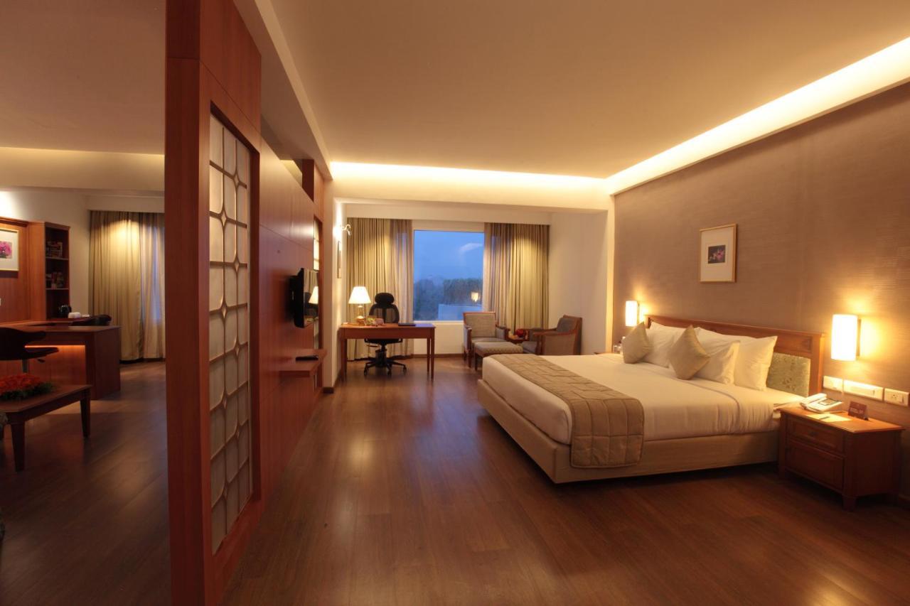 Hotel Monsoon Empress Kochi Zewnętrze zdjęcie