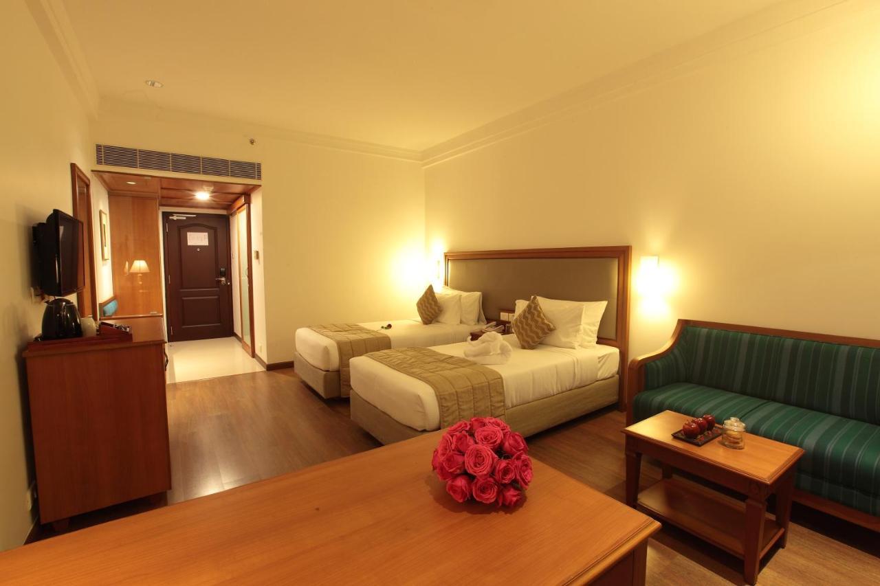 Hotel Monsoon Empress Kochi Zewnętrze zdjęcie