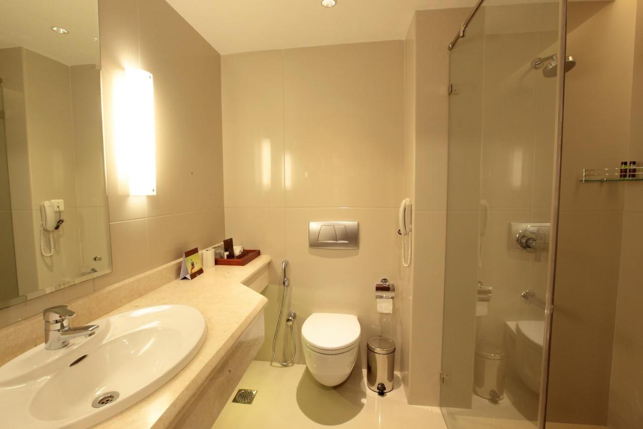 Hotel Monsoon Empress Kochi Zewnętrze zdjęcie