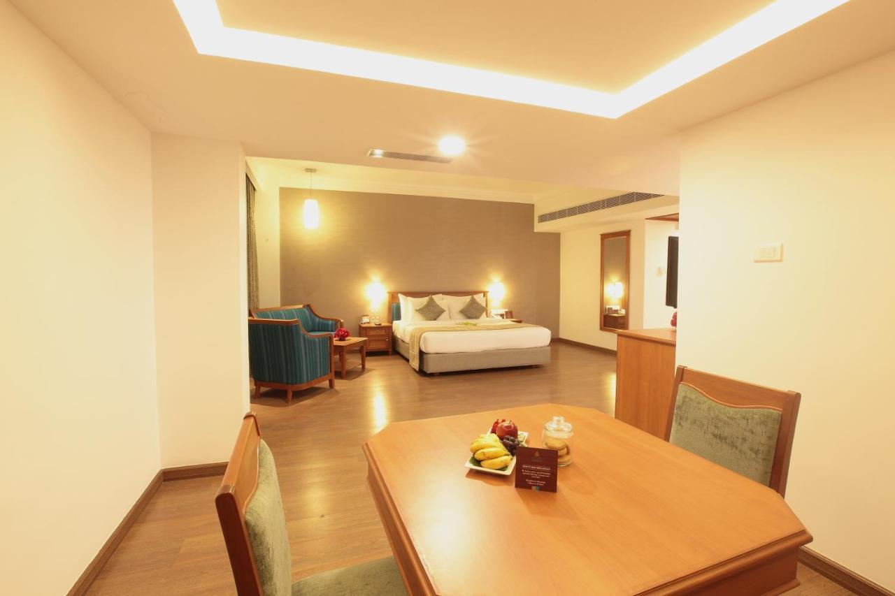 Hotel Monsoon Empress Kochi Zewnętrze zdjęcie